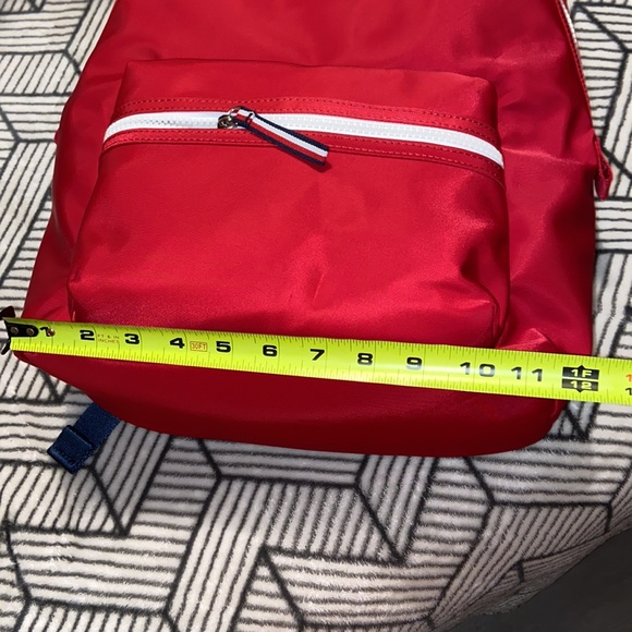 Tommy Hilfiger - Picture 6 of 7